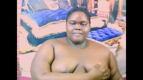 ebonyhotbuns4u2luv online show from 10, 3, 2025