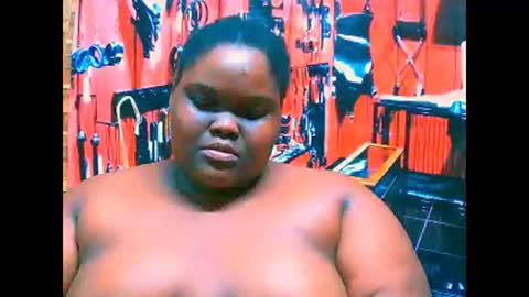 ebonyhotbuns4u2luv online show from 7, 1, 2026