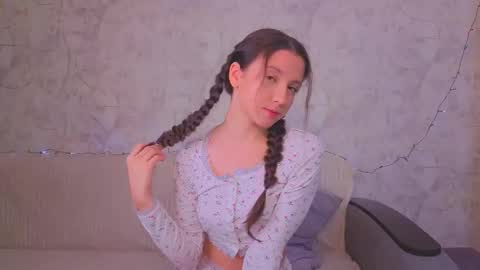 Milly online show from 18, 12, 2025