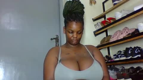 ebonymayahh online show from 14, 7, 2026