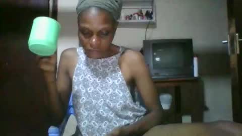 Snapshot of ebonyqueen4 chatting on 30, 10, 2025 JACKLINE online show from 30, 10, 2025