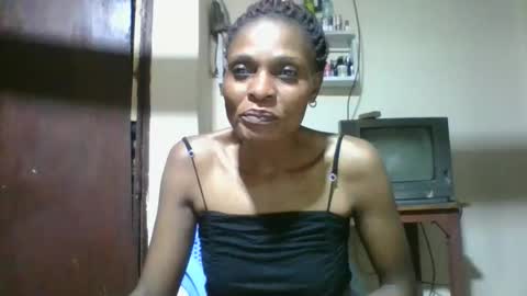 Snapshot of ebonyqueen4 chatting on 15, 11, 2025 JACKLINE online show from 15, 11, 2025