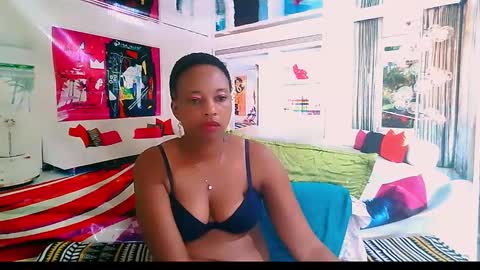 Snapshot of ebonyseductionz chatting on 7, 1, 2025 Zammy online show from 7, 1, 2025