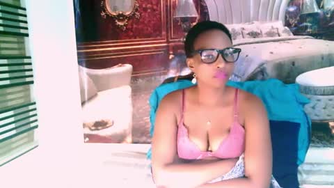 Snapshot of ebonyseductionz chatting on 16, 1, 2025 Zammy online show from 16, 1, 2025