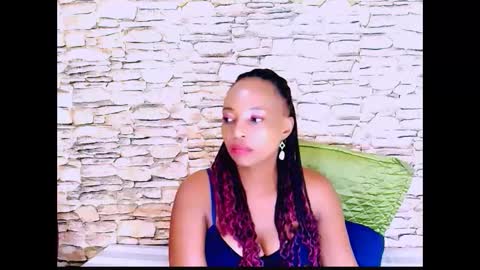 Snapshot of ebonyseductionz chatting on 28, 2, 2025 Zammy online show from 28, 2, 2025