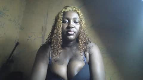 Snapshot of ebonyvd chatting on 15, 2, 2026 ebonyvd online show from 15, 2, 2026