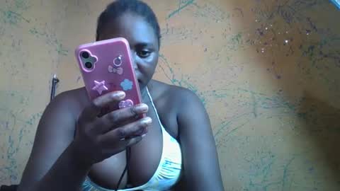 Snapshot of ebonyvd chatting on 27, 2, 2026 ebonyvd online show from 27, 2, 2026