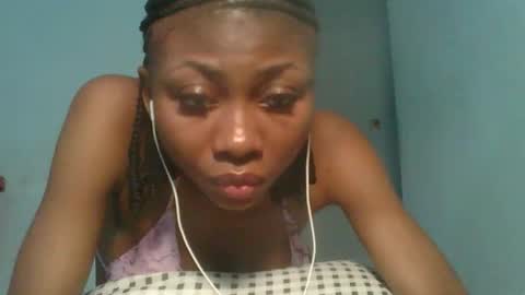 Snapshot of ebonyxxbabe chatting on 10, 10, 2025 ebonyxxbabe online show from 10, 10, 2025