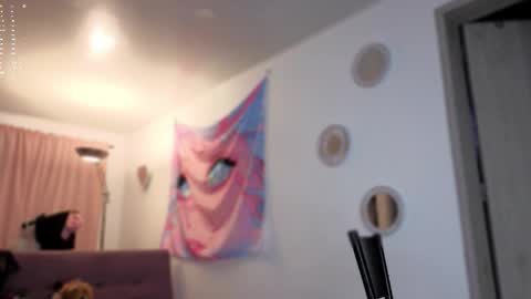 Snapshot of ecchi_sixxx chatting on 12, 11, 2025 Colette online show from 12, 11, 2025