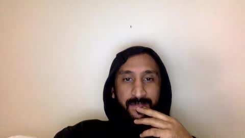 Snapshot of edgeuk1 chatting on 14, 11, 2025 edgeuk1 online show from 14, 11, 2025