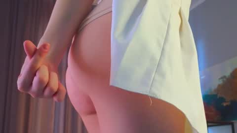 Snapshot of edithbrucker chatting on 19, 2, 2025 Im Sally Im new here lets meet online show from 19, 2, 2025