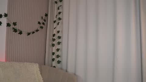 Lisa  online show from 27, 2, 2025