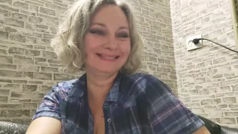 edithmanning online show from 25, 1, 2025