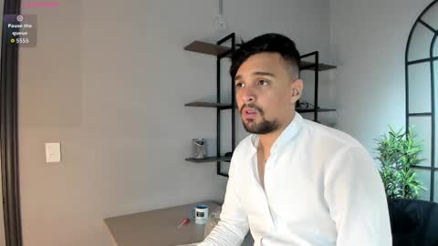 Eduardo online show from 4, 11, 2025