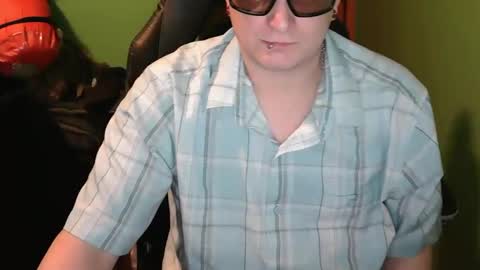 edwardaims_2please online show from 25, 3, 2026