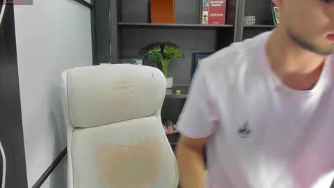 Edward Ross online show from 9, 2, 2025