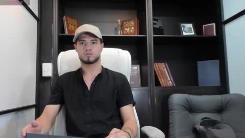 Edward Ross online show from 1, 3, 2025