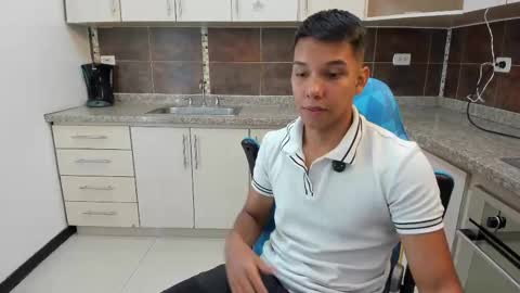 Snapshot of edwin_blaz chatting on 25, 9, 2025 edwin blaz. online show from 25, 9, 2025