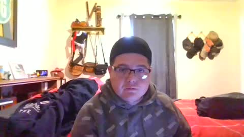 Snapshot of edwins777 chatting on 6, 1, 2025 Nicky789 online show from 6, 1, 2025