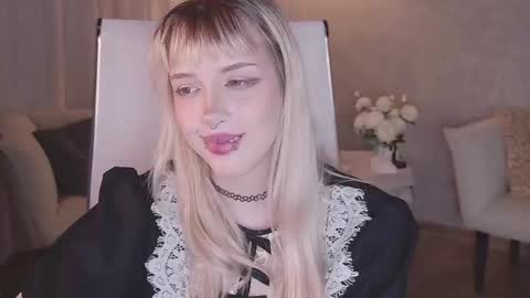 Snapshot of eevamarie chatting on 24, 3, 2026 EVA NON NUDE online show from 24, 3, 2026