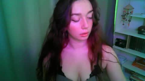 effie_balconii online show from 13, 10, 2025