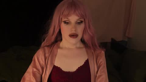 Snapshot of effiemur chatting on 2, 12, 2024 Effie Mur online show from 2, 12, 2024