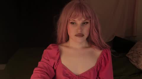 Snapshot of effiemur chatting on 10, 12, 2024 Effie Mur online show from 10, 12, 2024