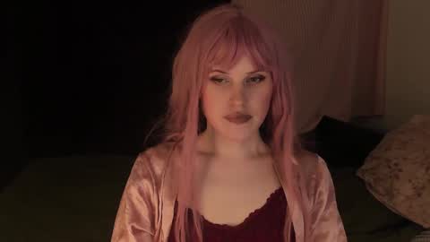 Snapshot of effiemur chatting on 10, 12, 2024 Effie Mur online show from 10, 12, 2024