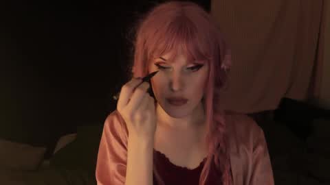 Snapshot of effiemur chatting on 17, 1, 2025 Effie Mur online show from 17, 1, 2025