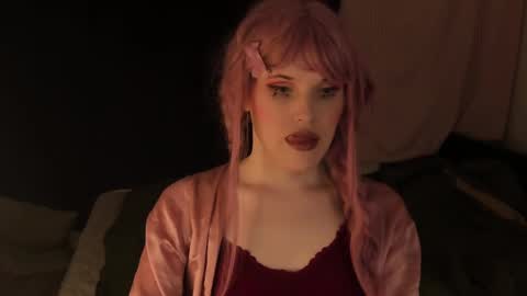 Snapshot of effiemur chatting on 22, 1, 2025 Effie Mur online show from 22, 1, 2025