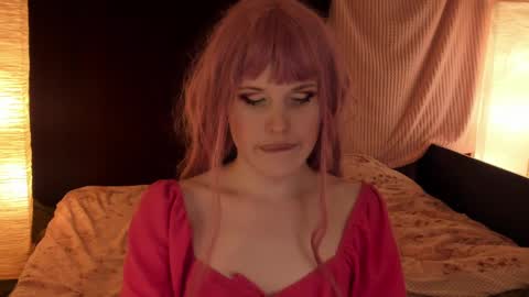 Snapshot of effiemur chatting on 8, 2, 2025 Effie Mur online show from 8, 2, 2025