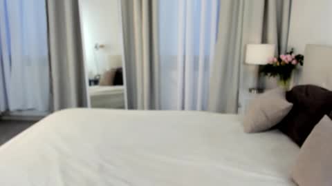 Snapshot of effiemur chatting on 3, 11, 2025 Effie Mur online show from 3, 11, 2025