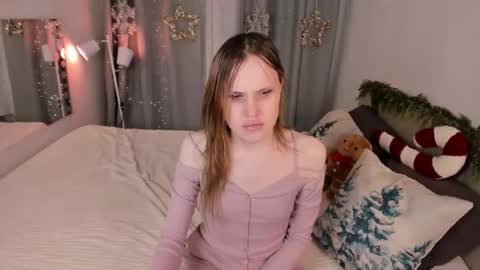 Snapshot of effiemur chatting on 13, 12, 2025 Effie Mur online show from 13, 12, 2025