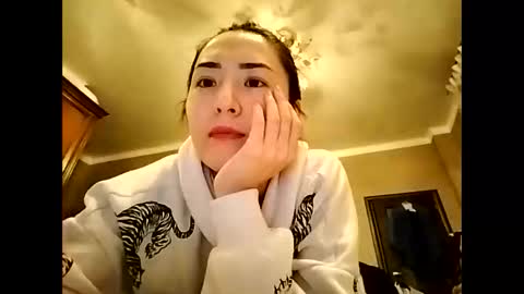 Effy online show from 8, 1, 2025