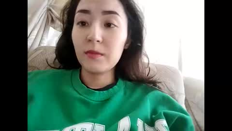 Effy online show from 19, 1, 2025