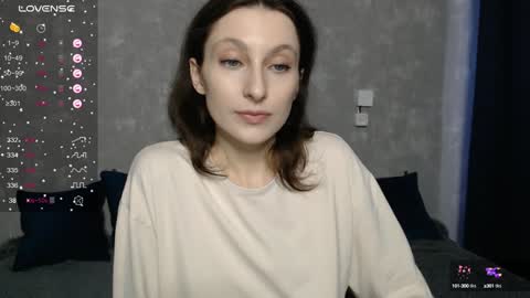 Snapshot of effy_gray chatting on 23, 12, 2024 Anna online show from 23, 12, 2024
