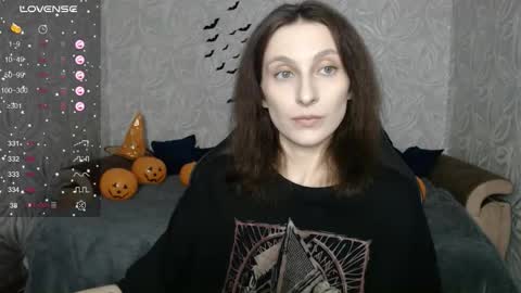 Snapshot of effy_gray chatting on 27, 10, 2025 Anna online show from 27, 10, 2025