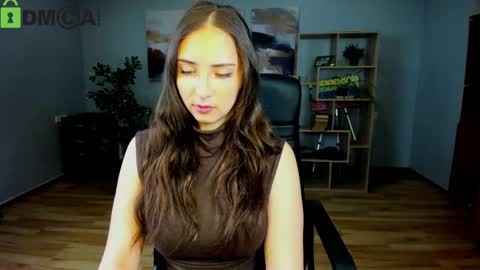 Snapshot of effy_royse chatting on 18, 4, 2026 Effy Royse online show from 18, 4, 2026