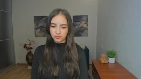 Snapshot of effy_royse chatting on 26, 4, 2026 Effy Royse online show from 26, 4, 2026