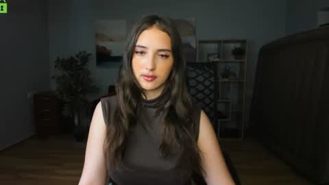 Snapshot of effy_royse chatting on 2, 7, 2026 Effy Royse online show from 2, 7, 2026