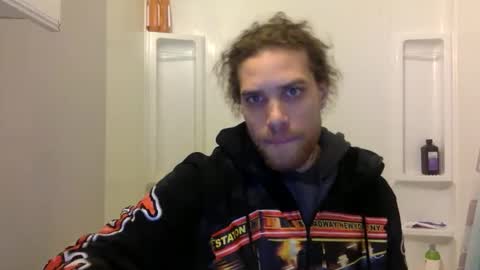 Snapshot of ehusband chatting on 13, 5, 2026 Ace Wit Da Face online show from 13, 5, 2026