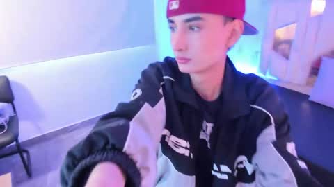 eidan_tay online show from 17, 5, 2026