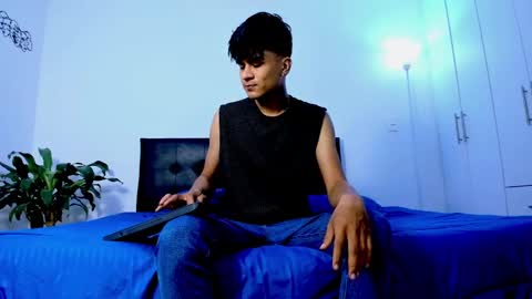 Snapshot of eiden_allenx1 chatting on 5, 12, 2024 eiden_allenx1 online show from 5, 12, 2024