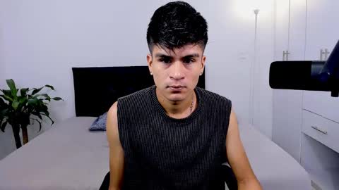 Snapshot of eiden_allenx1 chatting on 6, 1, 2025 eiden_allenx1 online show from 6, 1, 2025