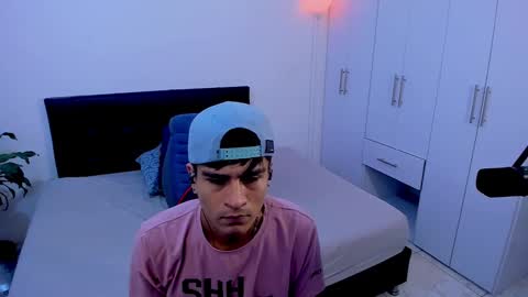 Snapshot of eiden_allenx1 chatting on 17, 1, 2025 eiden_allenx1 online show from 17, 1, 2025