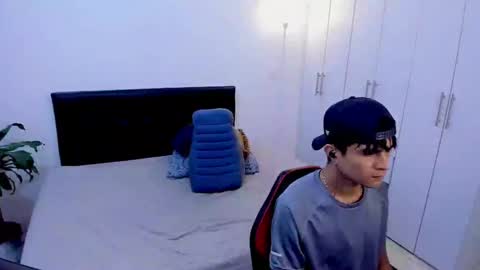 Snapshot of eiden_allenx1 chatting on 22, 1, 2025 eiden_allenx1 online show from 22, 1, 2025