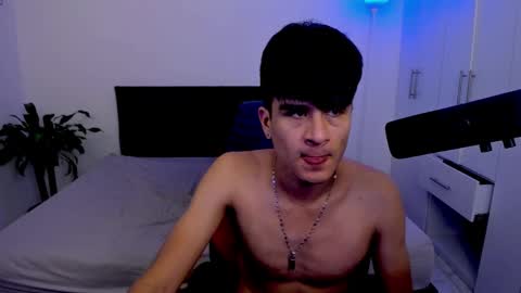 Snapshot of eiden_allenx1 chatting on 4, 2, 2025 eiden_allenx1 online show from 4, 2, 2025