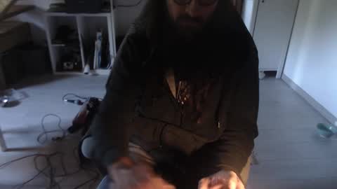 eighthundredeightyeight online show from 17, 5, 2026