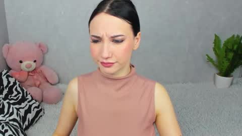 eileenmoores online show from 5, 1, 2026