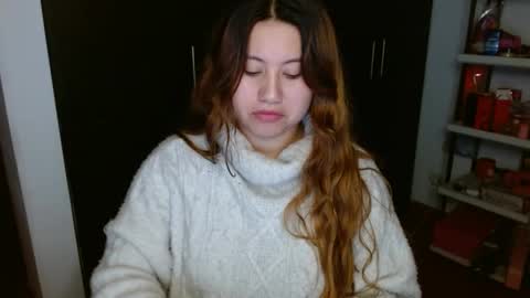 EIMY   MODEL INDEPENDENT online show from 2, 12, 2024